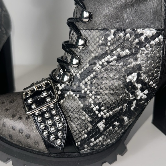 Jeffrey Campbell Women Lilith-2 Grey Exotic Combo Moto Boot 10M - Picture 6 of 9